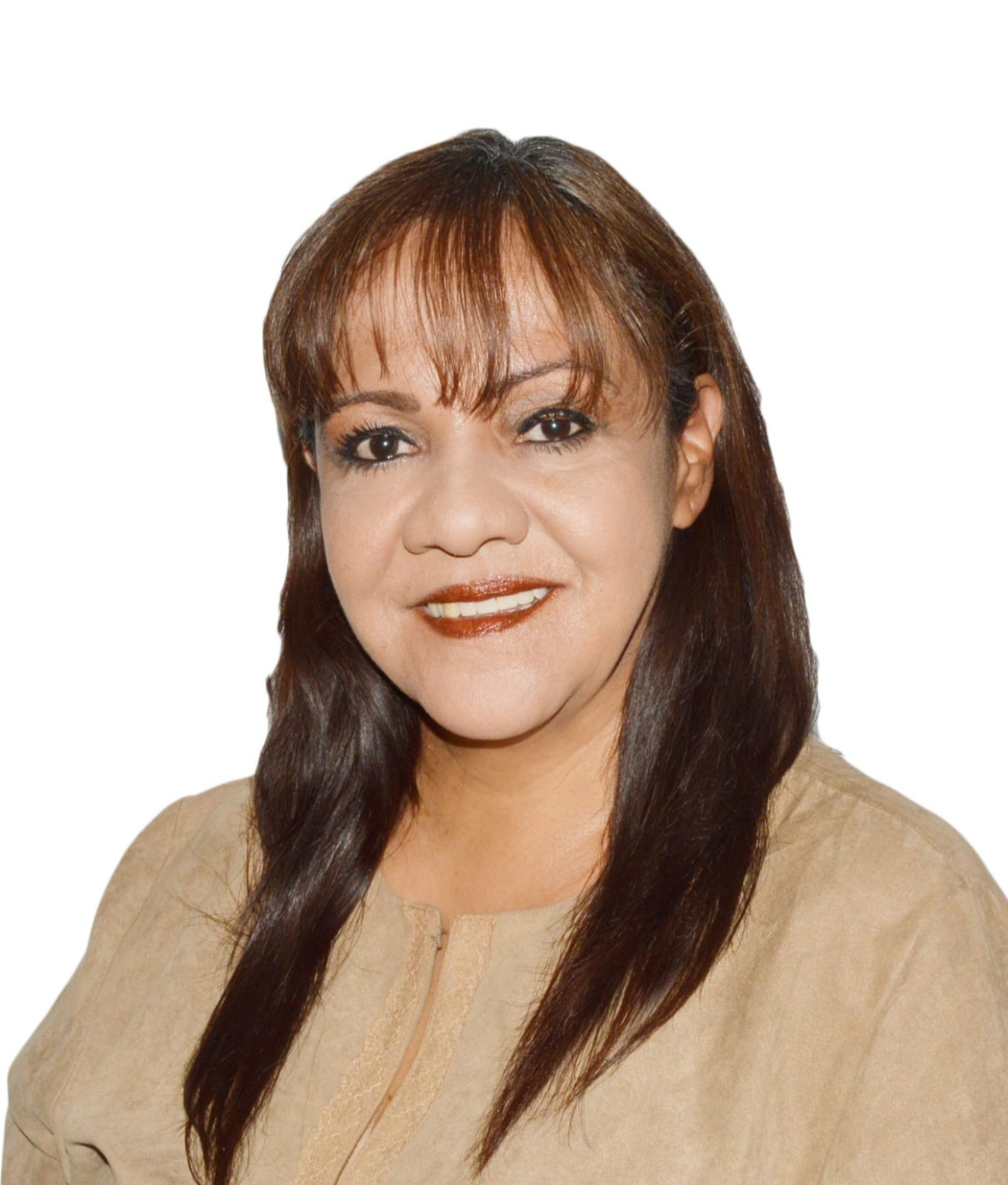 Periodista. Licenciada en Letras Española de la Facultad de Filosofía y Letras de la Universidad Autónoma de Chihuahua. Codirectora de la Red Periodistas de a Pie. Cofundadora del medio de comunicación Raichali.com (significa palabra en idioma rarámuri), que forma parte de la Alianza de Medios Territorial. 